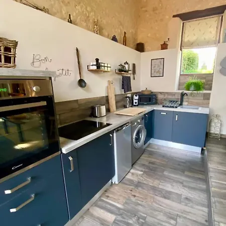 Lpc Dordogne Holidays - Le Petit Coin Lussas-et-Nontronneau